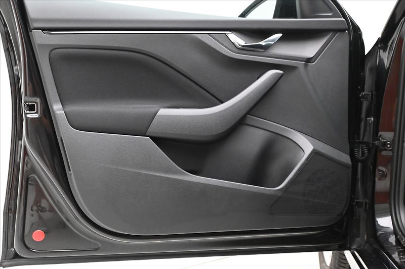 Škoda Kamiq 1,0 TSI 70 kW Tažné zařízení Z - fotka 24 z 31