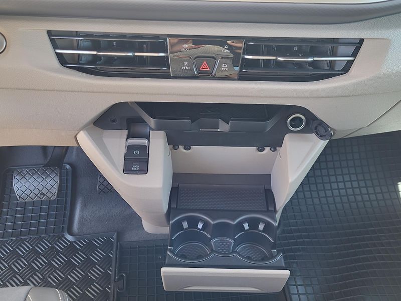 Volkswagen Multivan (2026) Long Life 1,5 TSI PHEV 4MOT - fotka 18 z 34