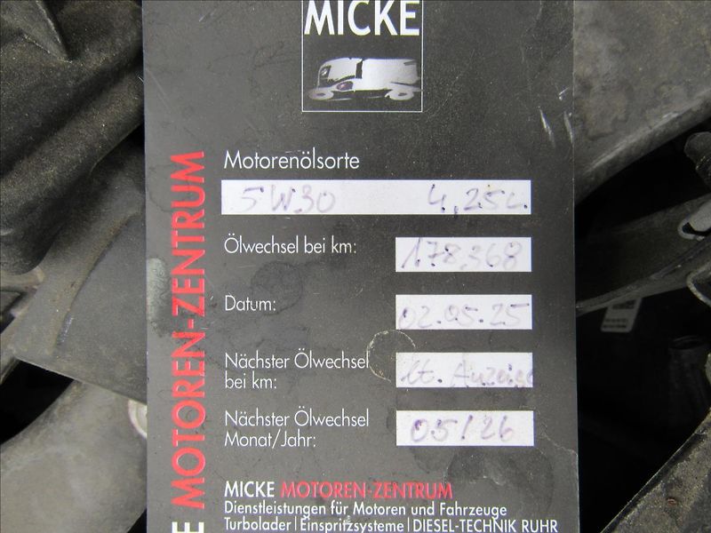 Mini Cooper 1,5 i 100kW - fotka 33 z 34