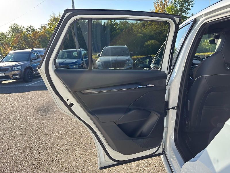 Škoda Enyaq iV 80 150 kW 82 kWh SOH 88% TČ - fotka 24 z 30