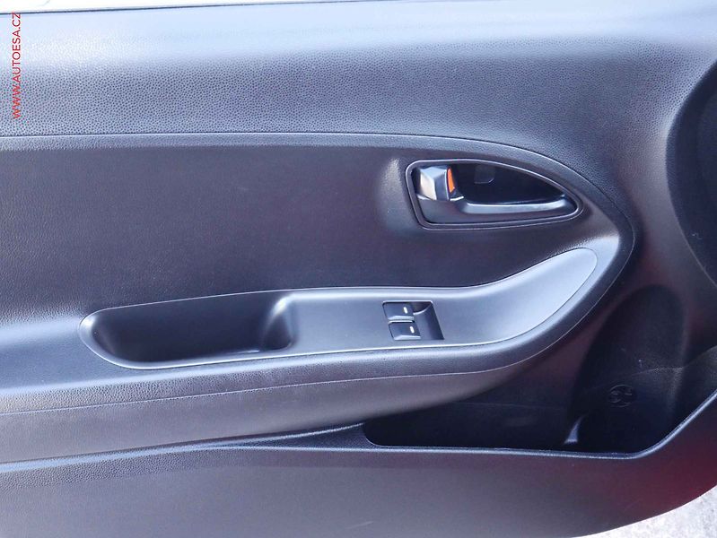 Kia Picanto (2014) 1.0 CVVT, 1.maj,ČR, AC, STK6 - fotka 14 z 14
