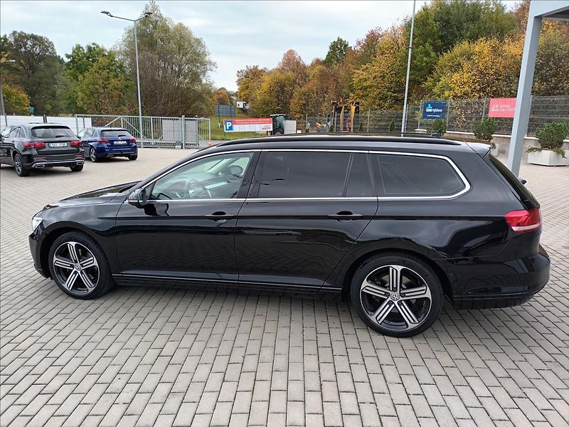 Volkswagen Passat 2,0 TDI,110KW,RADAR,LED, - fotka 8 z 47