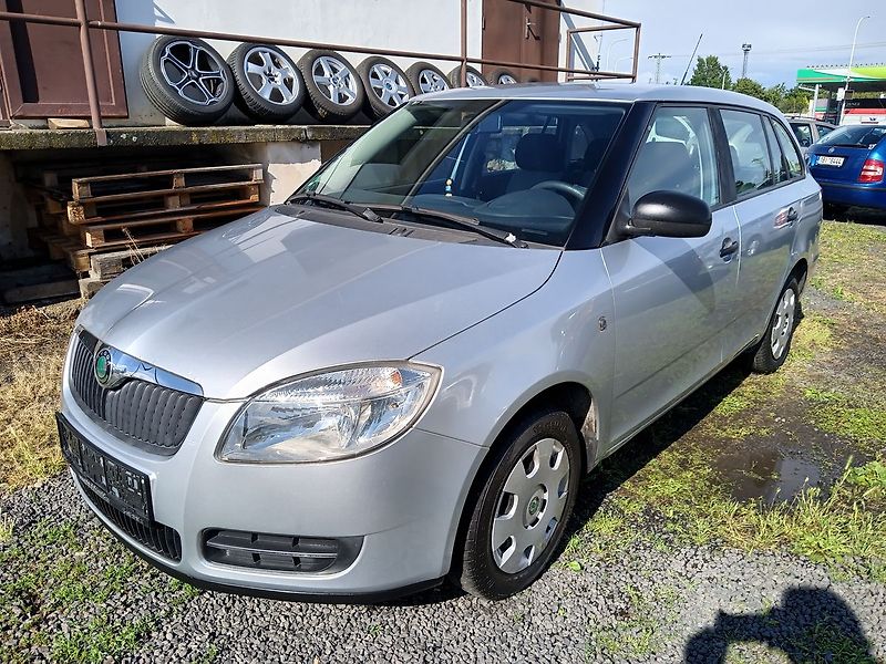 Škoda Fabia 1.4 16V Combi  Cool - fotka 1 z 26