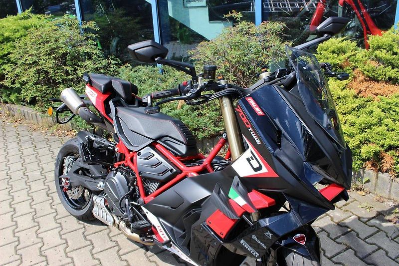 Italjet (2026) DRAGSTER 700 NOVINKA  2026 - fotka 2 z 10