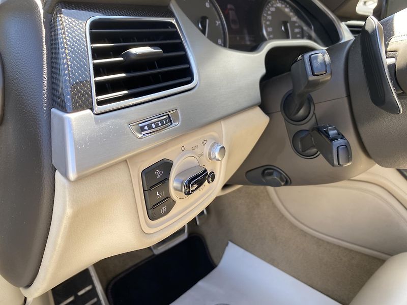 Audi A8 S8 4.0i V8 520PS CZ DPH EXTRA! - fotka 159 z 176