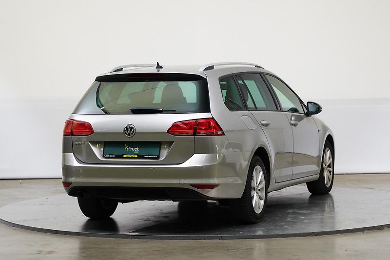 Volkswagen Golf - fotka 2 z 23