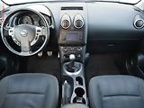 Nissan Qashqai (2011) 1.6i, AC, tempomat - náhled 7