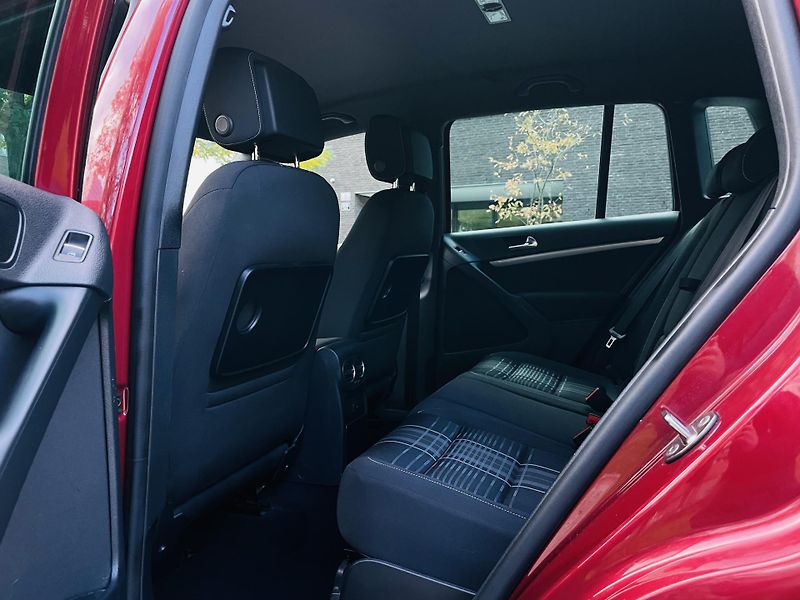 Volkswagen Tiguan 1.4TSI MAN VÝHŘEV TAŽNÉ KAMERA - fotka 30 z 43