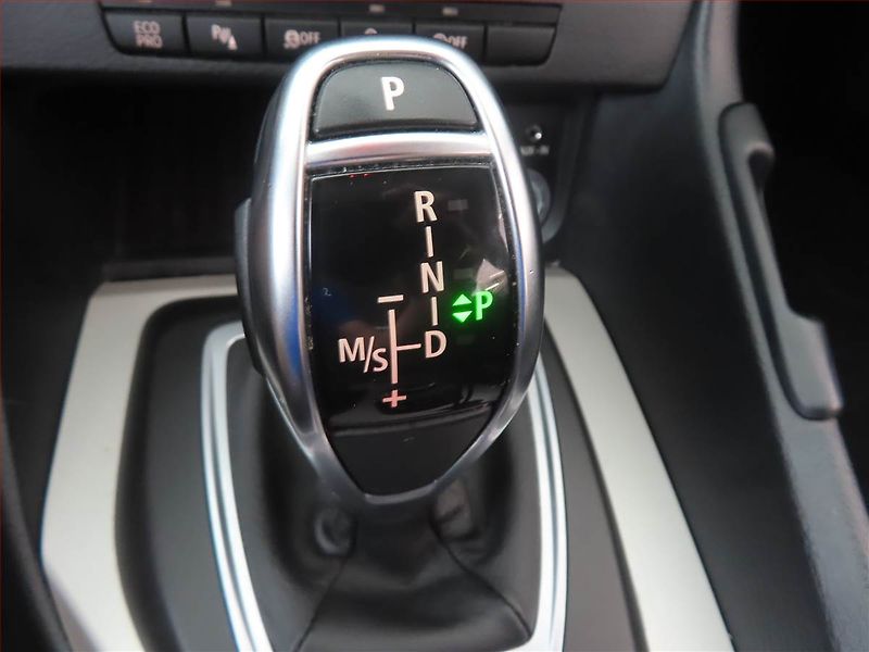 BMW X1 (2013) xLine sDrive20d, 4X4, Automat - fotka 12 z 14