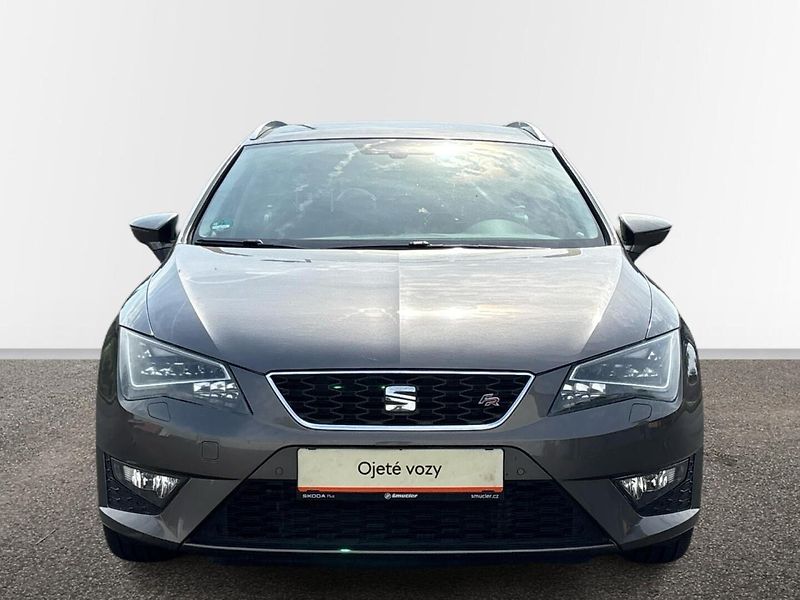 Seat Leon ST FR - fotka 4 z 26