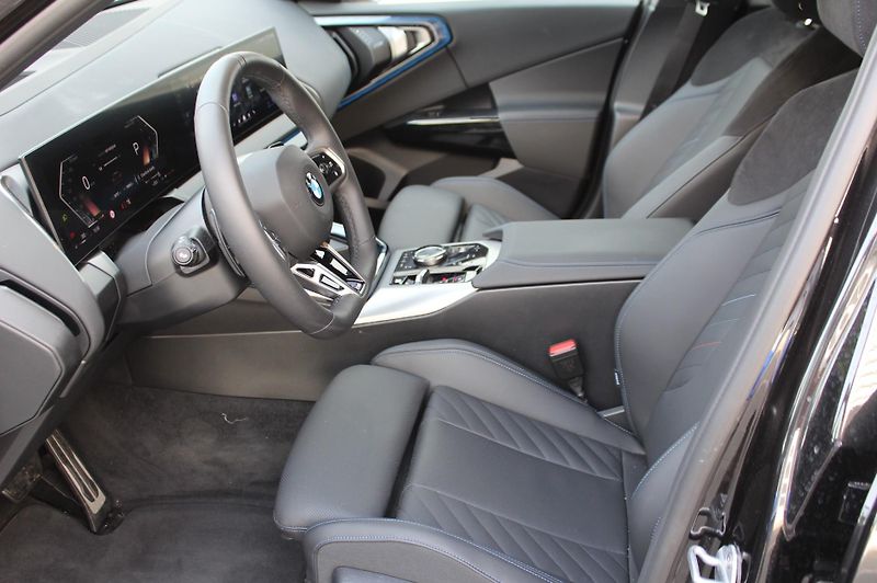 BMW X3 20d xDrive - fotka 10 z 22