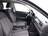 Volkswagen T-Roc 1,0 TSI Virtual LED Webasto - náhled 12