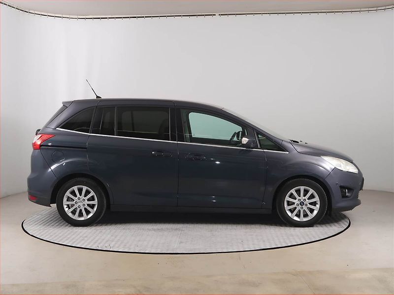 Ford Grand C-MAX (2014) 2.0 TDCi, 7 míst, Navi - fotka 6 z 19