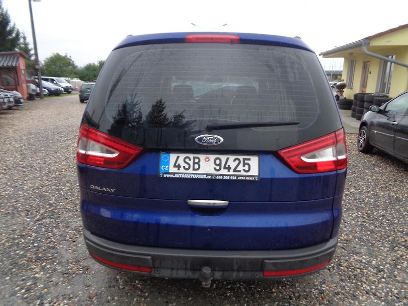 Ford Galaxy 2,0 TDCI - fotka 6 z 19