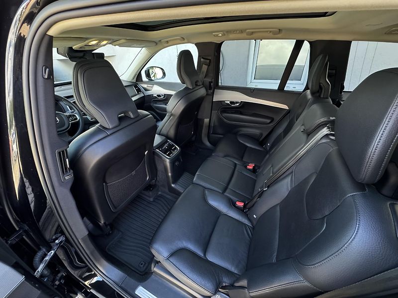 Volvo XC90 T8 AWD / POLESTAR /REZERVACE - fotka 16 z 57
