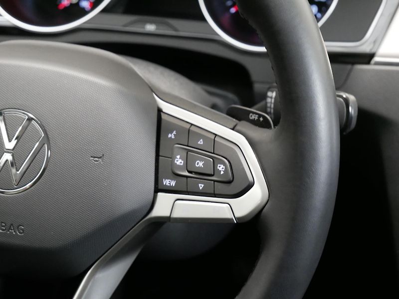 Volkswagen Passat - fotka 10 z 21