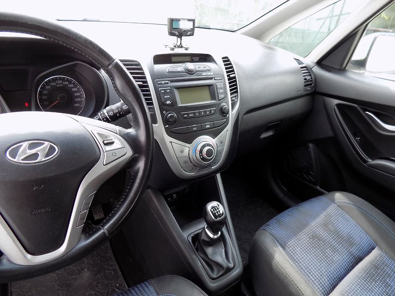 Hyundai ix20 (2017) 1.4 CRDi/1.Maj.ČR/Klima/ - fotka 24 z 30