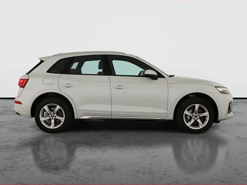 Audi Q5 (2024) 50 TFSI e - fotka 6 z 27