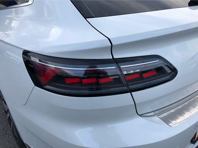 Volkswagen Arteon SB R-Line 2,0 TDI 7DSG 4MOT - fotka 25 z 30