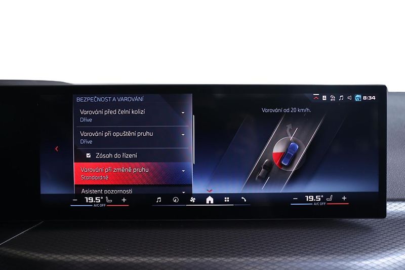 BMW Řada 3 M340d xDrive Touring - fotka 16 z 31
