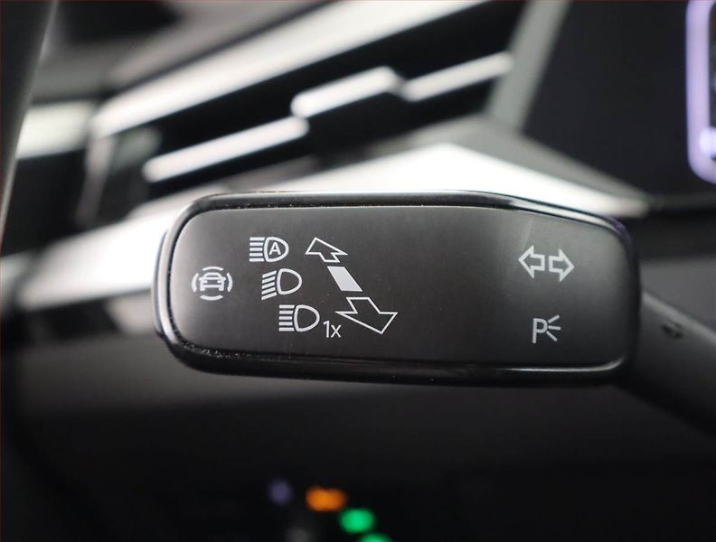Volkswagen Arteon (2023) Elegance 2.0 TDI - fotka 20 z 23
