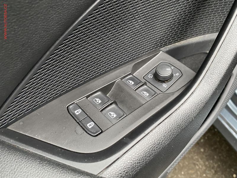 Škoda Octavia (2020) 2.0 TDi, Style, DSG, TZ - fotka 14 z 21