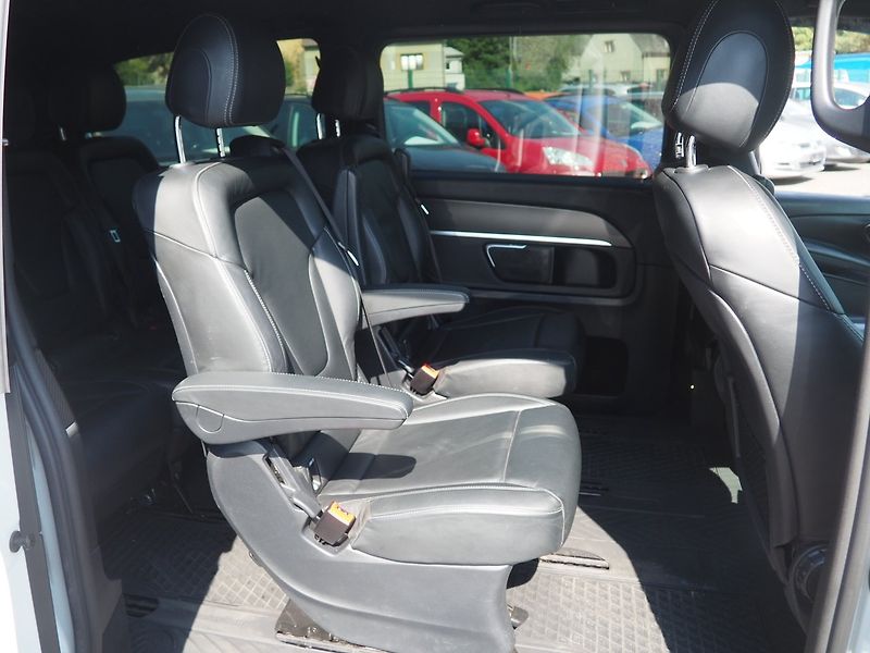 Mercedes-Benz Třídy V (2018) 250D, Led, 360°, AMG Black Ed - fotka 17 z 39