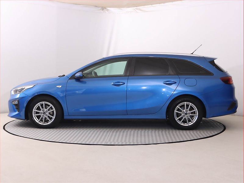 Kia Ceed (2020) 1.6 CRDi, Serv.kniha, Tempomat - fotka 3 z 17