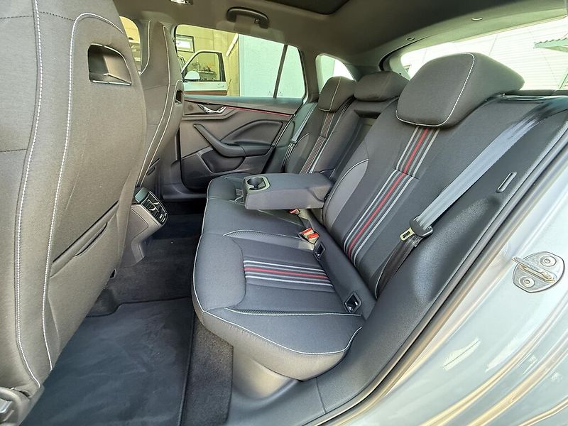 Škoda Scala DSG 1,5 TSi 110 kW Monte Carlo - fotka 21 z 24