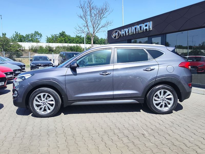 Hyundai Tucson 2.0 CRDi/100kW Style DCT 4x4 - fotka 8 z 36