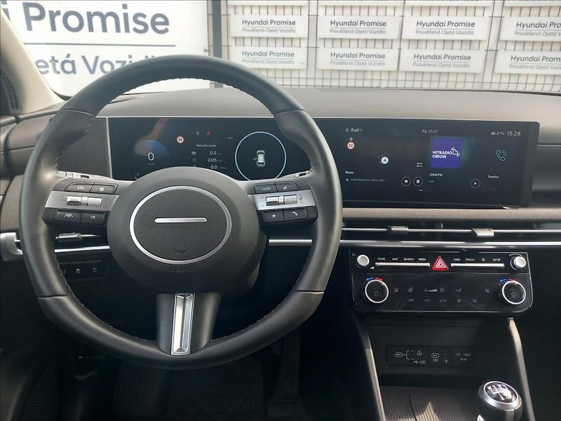 Hyundai Tucson 1,6 T-GDI MT 2WD PREMIUM - fotka 9 z 23