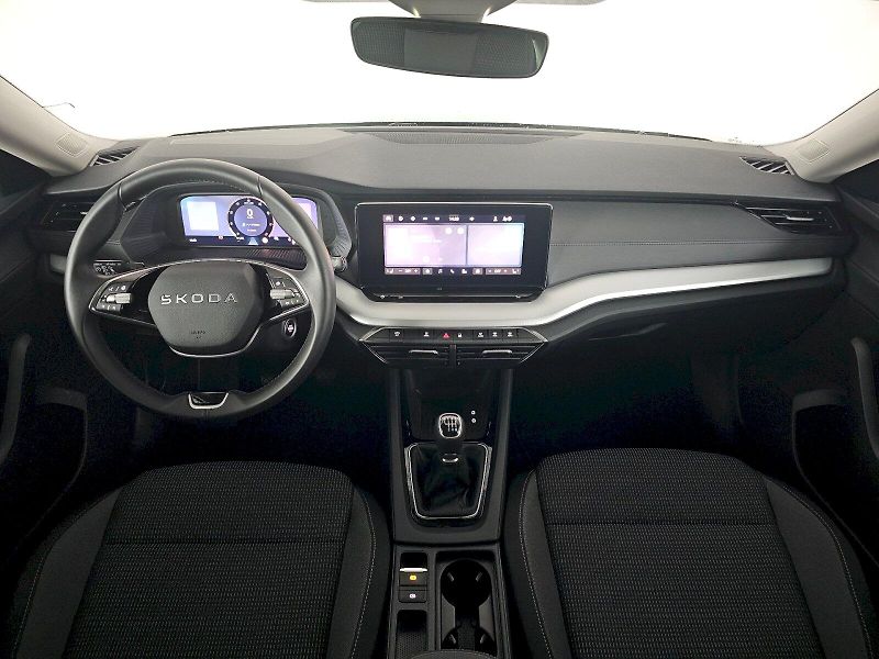 Škoda Octavia (2025) COMBI 1.5TSi 85kW TOP SELECTIO - fotka 8 z 31