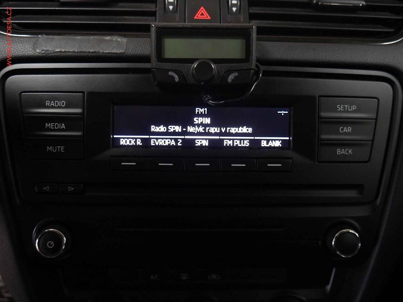 Škoda Octavia (2015) 1.6 TDi, ČR, AC - fotka 14 z 16