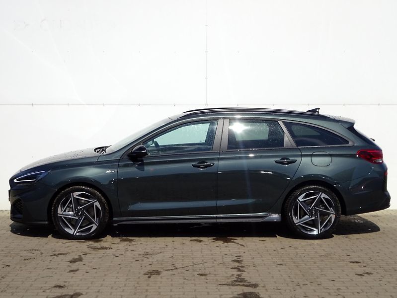 Hyundai i30 1.5 T-GDI 103kW DCT N-Line - fotka 8 z 20