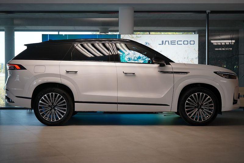 Jaecoo Ostatní EXCLUSIVE SHS-P 3DHT AWD - fotka 5 z 39