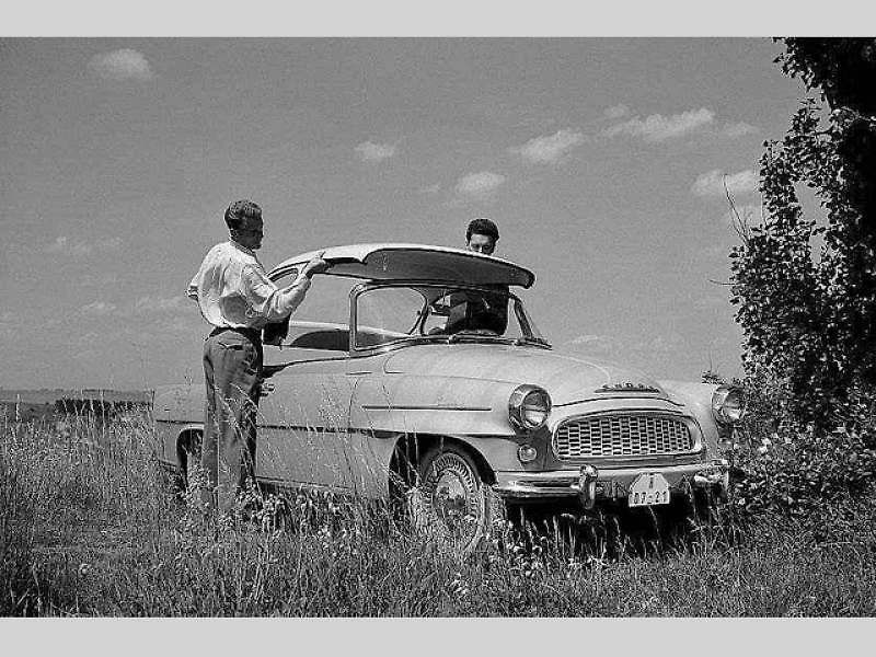 Škoda 445.