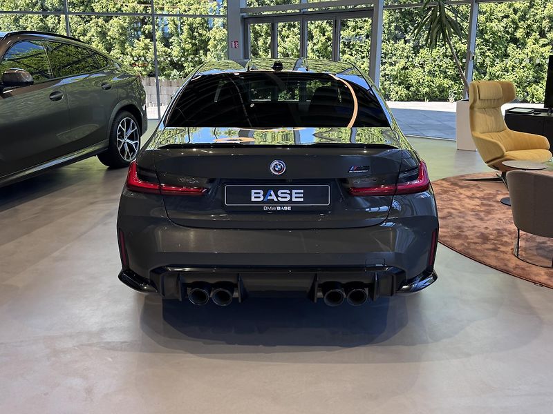 BMW M3 Competition Sedan - fotka 4 z 22