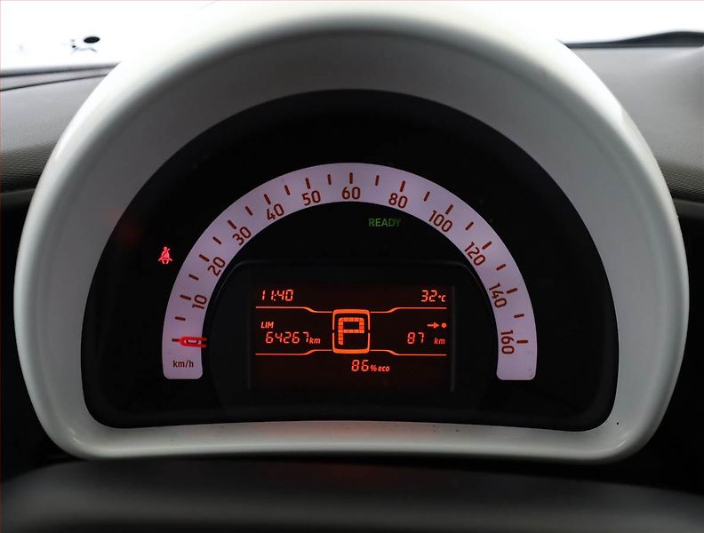 Smart Forfour (2020) EQ, SoH 92%, Automat - fotka 9 z 20