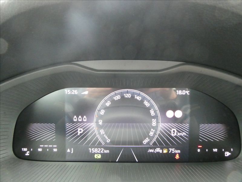 Škoda Scala 1,0 TSi DSG 1.maj,TOP SELECTIO - fotka 40 z 45