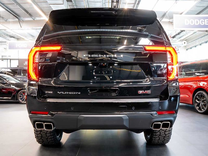 GMC Yukon (2025) 6.2 V8 Denali Reserve Package - fotka 4 z 41