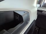 Land Rover Discovery D350 R-Dynamic HSE Pano HUD TZ - náhled 37