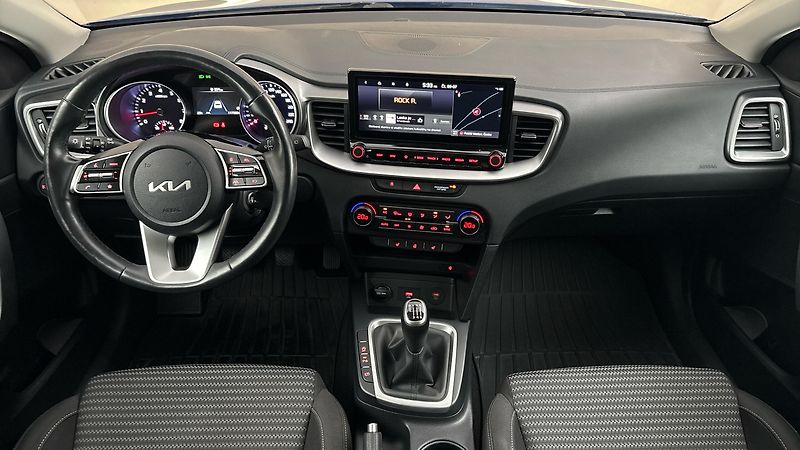 Kia Ceed 1.5 T-GDI Top - fotka 8 z 26