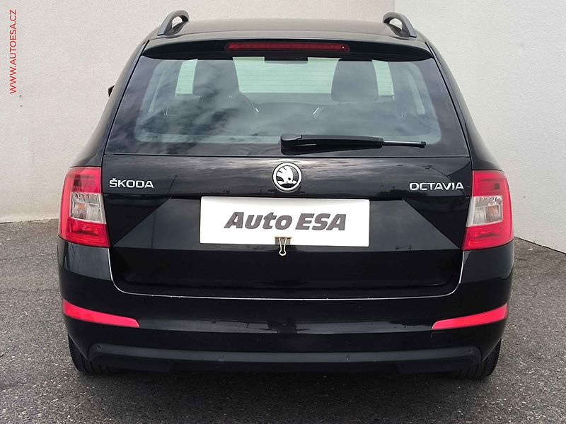 Škoda Octavia (2015) 2.0 TDi, Ambition, STK8/28 - fotka 5 z 16