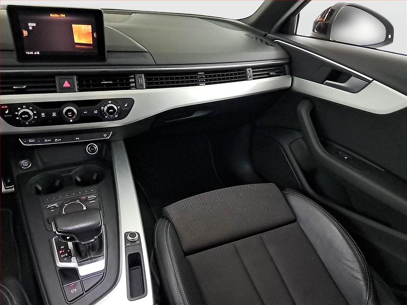 Audi A4 (2018) S-Line 2.0 TDI, Automat, Kůže - fotka 8 z 25