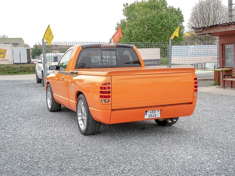 Dodge RAM (2004) 1500 Magnum Hemi GTX - fotka 8 z 44