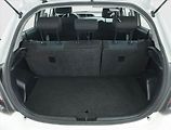 Toyota Yaris (2012) 1.5 Hybrid, Automat, Navi - náhled 14
