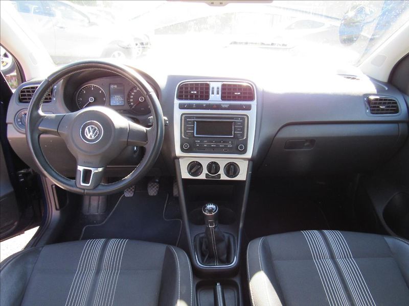 Volkswagen Polo 1,6 TDI 66kW Match - fotka 11 z 31