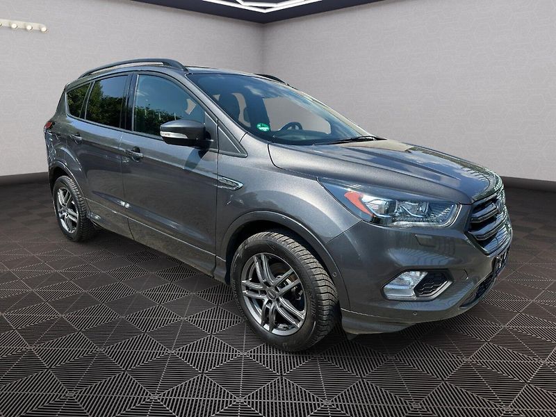 Ford Kuga (2017) 1,5 110kw EcoBoost ST-line - fotka 1 z 23