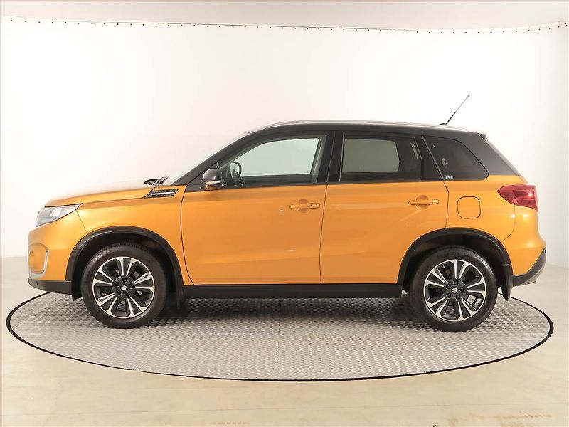 Suzuki Vitara (2020) Elegance 1.4 BoosterJet - fotka 3 z 18