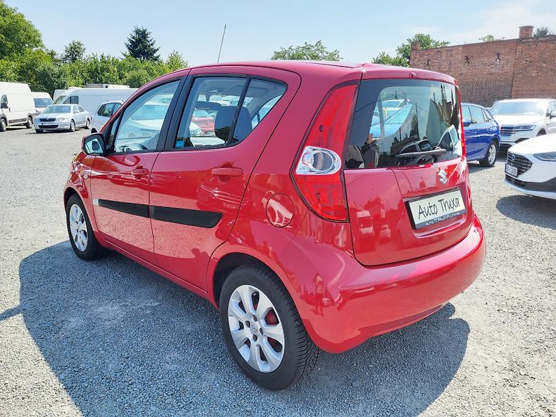 Suzuki Splash 1.2 i 63kW GL/AC - fotka 3 z 39